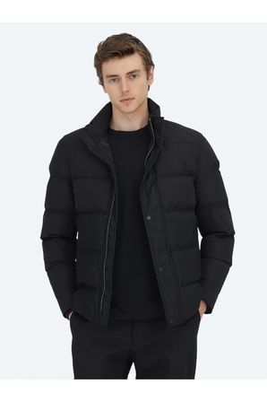 Siyah Regular Fit Kapüşonlu Casual Dokuma Mont