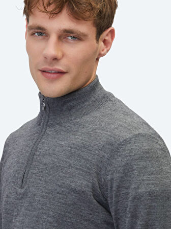 Gri Bato Yaka Jakarlı Yün Karışımlı Triko Kazak