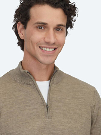 Vizon Bato Yaka Jakarlı Yün Karışımlı Triko Kazak