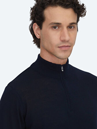 Lacivert Bato Yaka Jakarlı Yün Karışımlı Triko Kazak