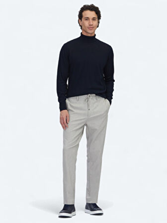 Lacivert Tam Balıkçı Yaka Jakarlı Yün Karışımlı Triko Kazak