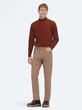 Kiremit Yarım Balıkçı Yaka Jakarlı Yün Karışımlı Triko Kazak