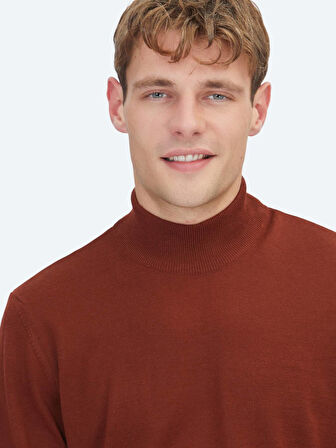 Kiremit Yarım Balıkçı Yaka Jakarlı Yün Karışımlı Triko Kazak