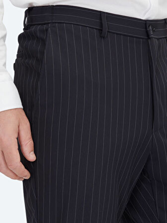 Lacivert Çizgili Modern Fit Örme Takım Elbise