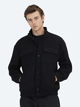 Siyah Comfort Fit Dik Yaka Casual Dokuma Mont