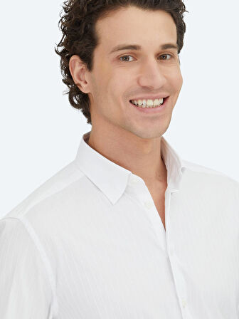 Beyaz Çizgili Regular Fit Dokuma Spor Pamuk Karışımlı Gömlek