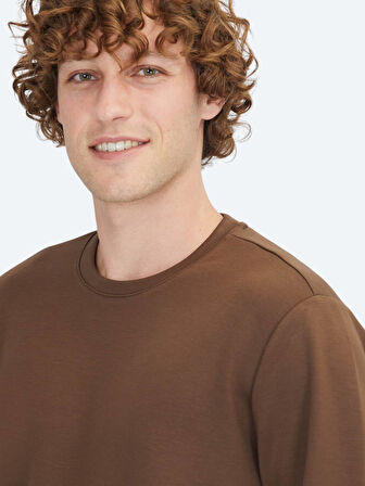 Kahverengi Bisiklet Yaka Sweatshırt