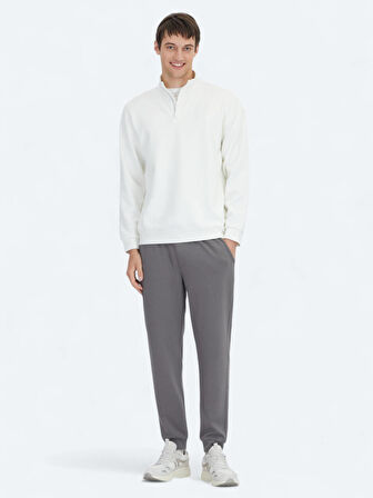 Ekru Dik Yaka Sweatshırt