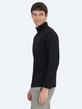 Siyah Fitilli Bisiklet Yaka T-Shirt