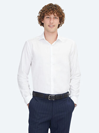 Beyaz Regular Fit Dokuma Klasik %100 Pamuk Gömlek