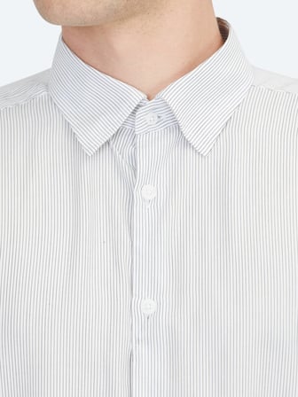 Beyaz Çizgili Regular Fit Dokuma Casual Gömlek