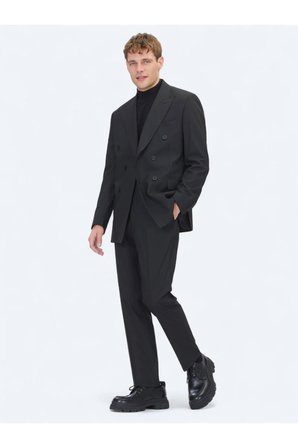 Siyah Mikro Modern Fit Takım Elbise