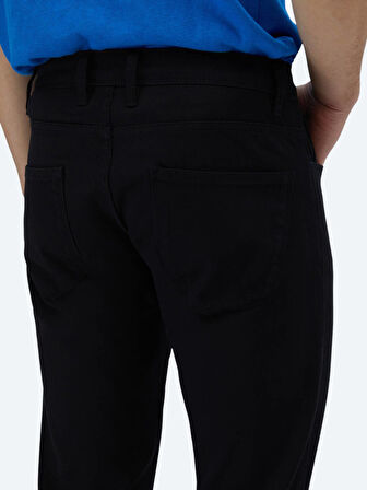 Siyah Düz Dokuma Slim Fit Casual Pamuk Karışımlı Pantolon