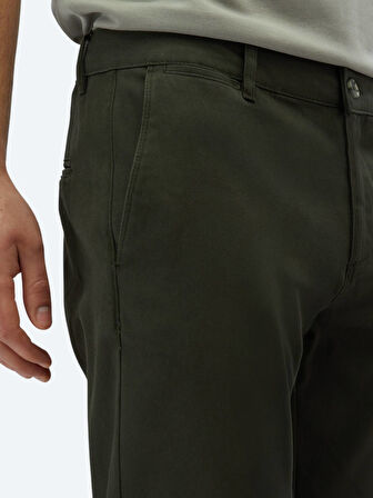 Haki Düz Dokuma Regular Fit Casual Pamuk Karışımlı Pantolon