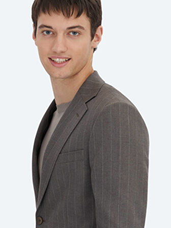 Kahverengi Çizgili Modern Fit Yün Karışımlı Takım Elbise