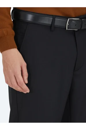 Siyah Düz Dokuma Regular Fit Casual Pantolon