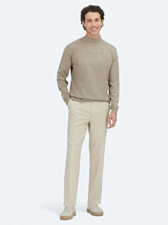 Bej Yarım Balıkçı Yaka Düz Örgü Triko Kazak