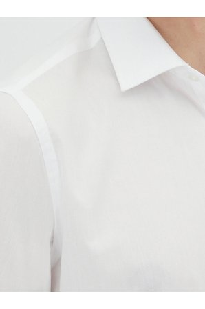 Beyaz Regular Fit Dokuma Klasik Pamuk Karışımlı Gömlek