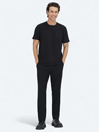 Siyah Düz Bisiklet Yaka %100 Pamuk T-Shirt