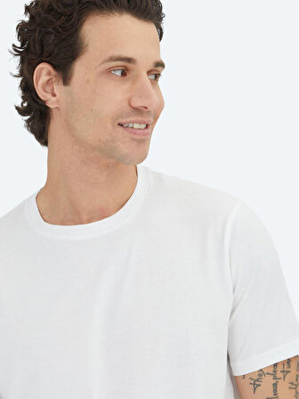 Beyaz Düz Bisiklet Yaka %100 Pamuk T-Shirt