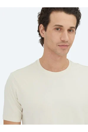 Ekru Düz Bisiklet Yaka %100 Pamuk T-Shirt