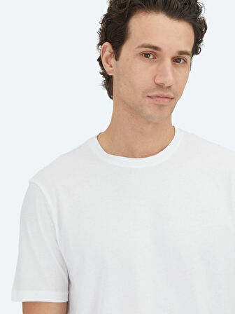 Beyaz Düz Bisiklet Yaka %100 Pamuk T-Shirt