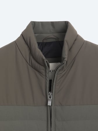 Haki Regular Fit Dik Yaka Dokuma Mont