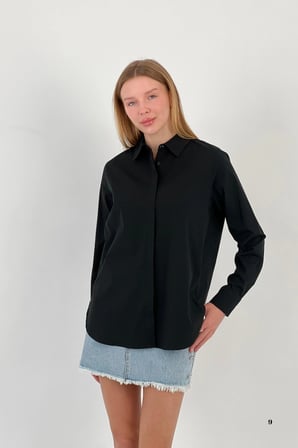 Kadın Esnek Yazlık Dar Slim Fit Basic Siyah Gömlek
