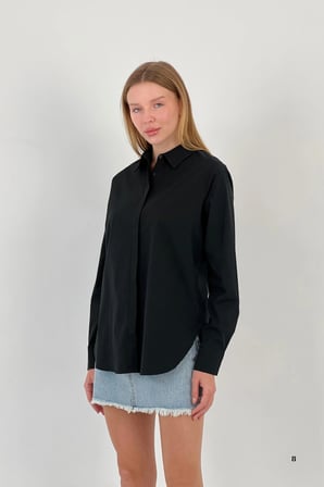 Kadın Esnek Yazlık Dar Slim Fit Basic Siyah Gömlek