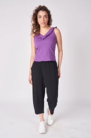 Kadın Dokulu Fırfırlı V Yaka Bluz