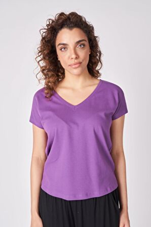 Kadın %100 Pamuklu Dokulu V Yaka Kısa Kollu Tişört