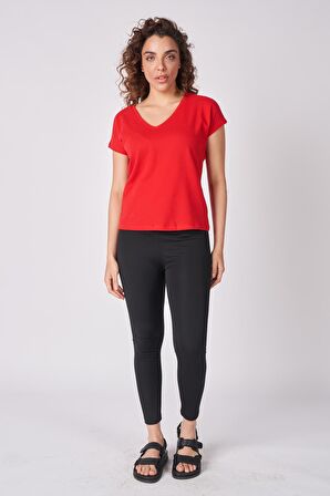 Kadın %100 Pamuklu Dokulu V Yaka Kısa Kollu Tişört