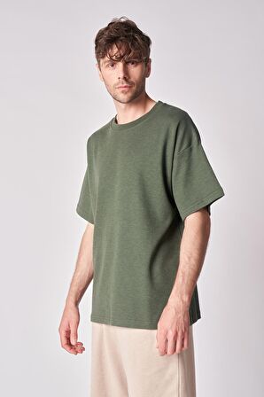 Erkek Dokulu Oversize Bisiklet Yaka Kısa Kollu Tişört