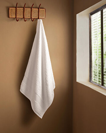 Madame Coco Clarette Banyo Havlusu - Beyaz - 90x150 cm