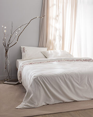 Relief King Size %100 Pamuk Bağlamalı Nevresim Takımı - Ekru/Kırmızı