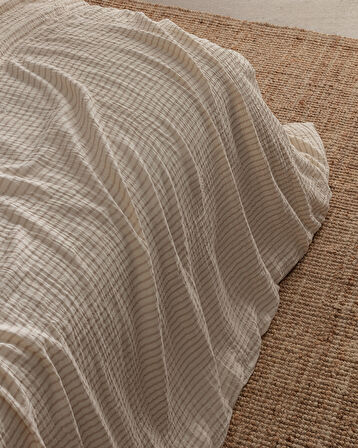 Agnes Çift Kişilik Müslin İpliği Boyalı Lastikli Nevresim Takımı - Bej