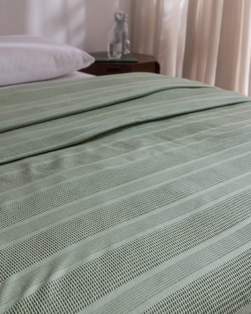 Mathilda King Size Pamuklu Ecocell Düz Pike - Haki