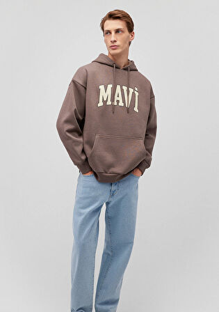 Mavi Logo Baskılı Kapüşonlu Kahverengi Sweatshirt 067149-87875