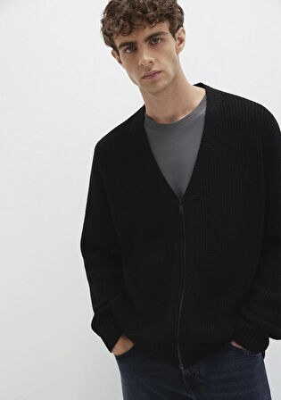 Yün Karışımlı Fermuarlı Siyah Hırka 0710262-900