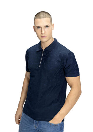 Jacquard Desenli Fermuarlı Polo Yaka T-Shirt