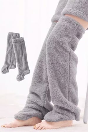 Wellsoft Peluş Diz Üstü Ev Çorabı Uzun Çorap