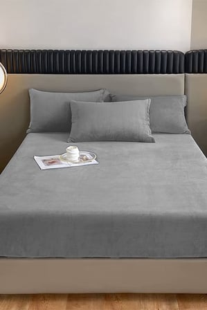 Kadife Kumaş Çift Kişilik Fitted Lastikli Çarşaf Takımı 160x200+30 cm