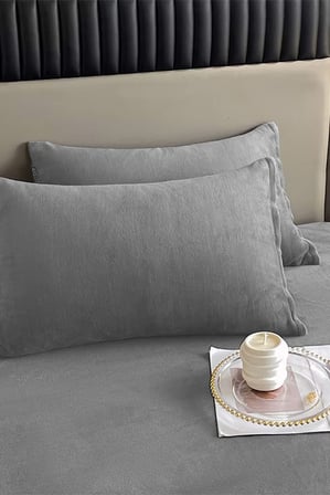 Kadife Kumaş Çift Kişilik Fitted Lastikli Çarşaf Takımı 160x200+30 cm
