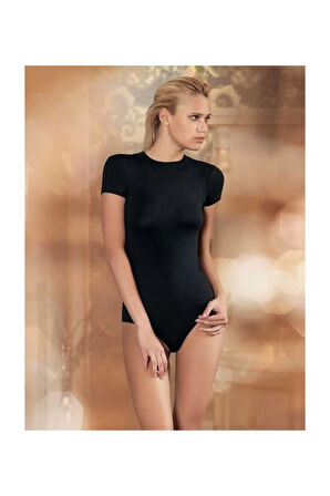 Kadın Yarım Kollu Sıfır Yaka Çıtçıtlı Body Mb248