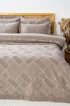 Freya Vizon Güpürlü Çift Kişilik Nevresimli Pike Seti - 7 Parça Çeyiz Seti