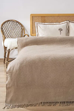 Helen Kahve Nakışlı Çift Kişilik Battaniye Takımı 4 Parça Uyku & Çeyiz Seti