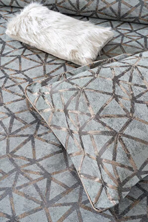 Eliz Yeşil Çift Kişilik Yatak Örtüsü Takımı 4 Parça Uyku & Çeyiz Seti