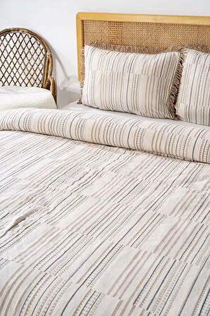 Lia Bej Çift Kişilik Püsküllü Yatak Örtüsü Takımı 3 Parça Uyku & Çeyiz Seti