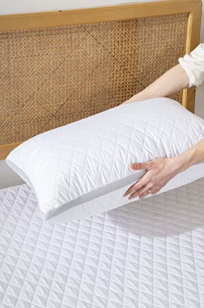 Luma Kapitone Klimalı Yastık