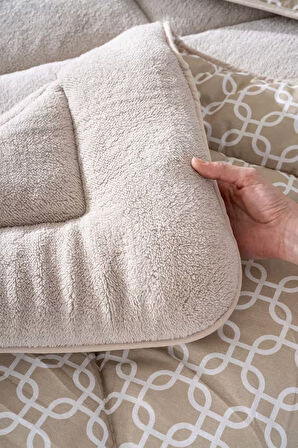 Bej Geometrik Loura Çift Kişilik Çift Taraflı Lüx Wellsoft Yorgan Seti 195x215 cm